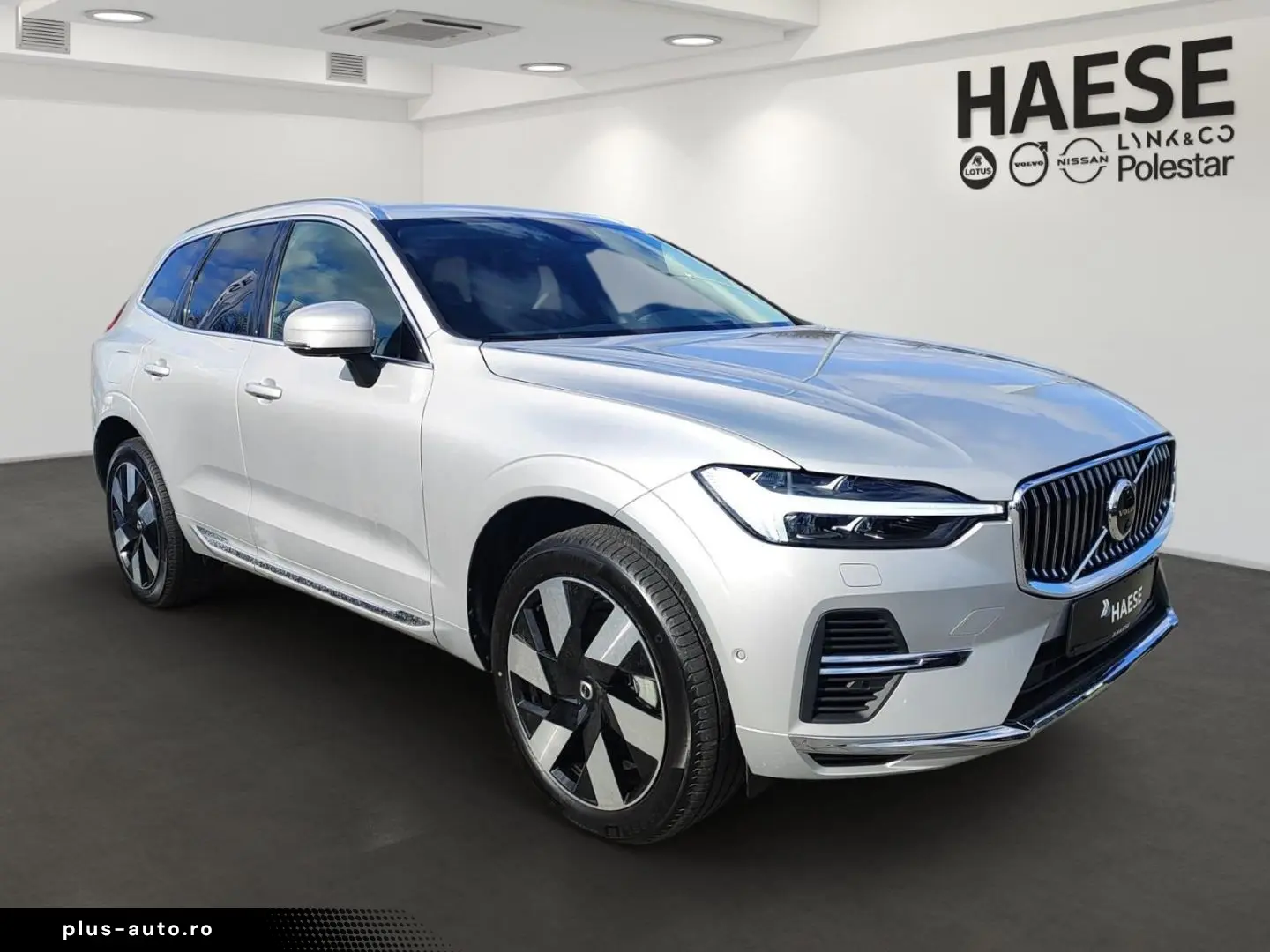 VOLVO XC60 T6 Ultra Bright Plug-In Hybrid AWD