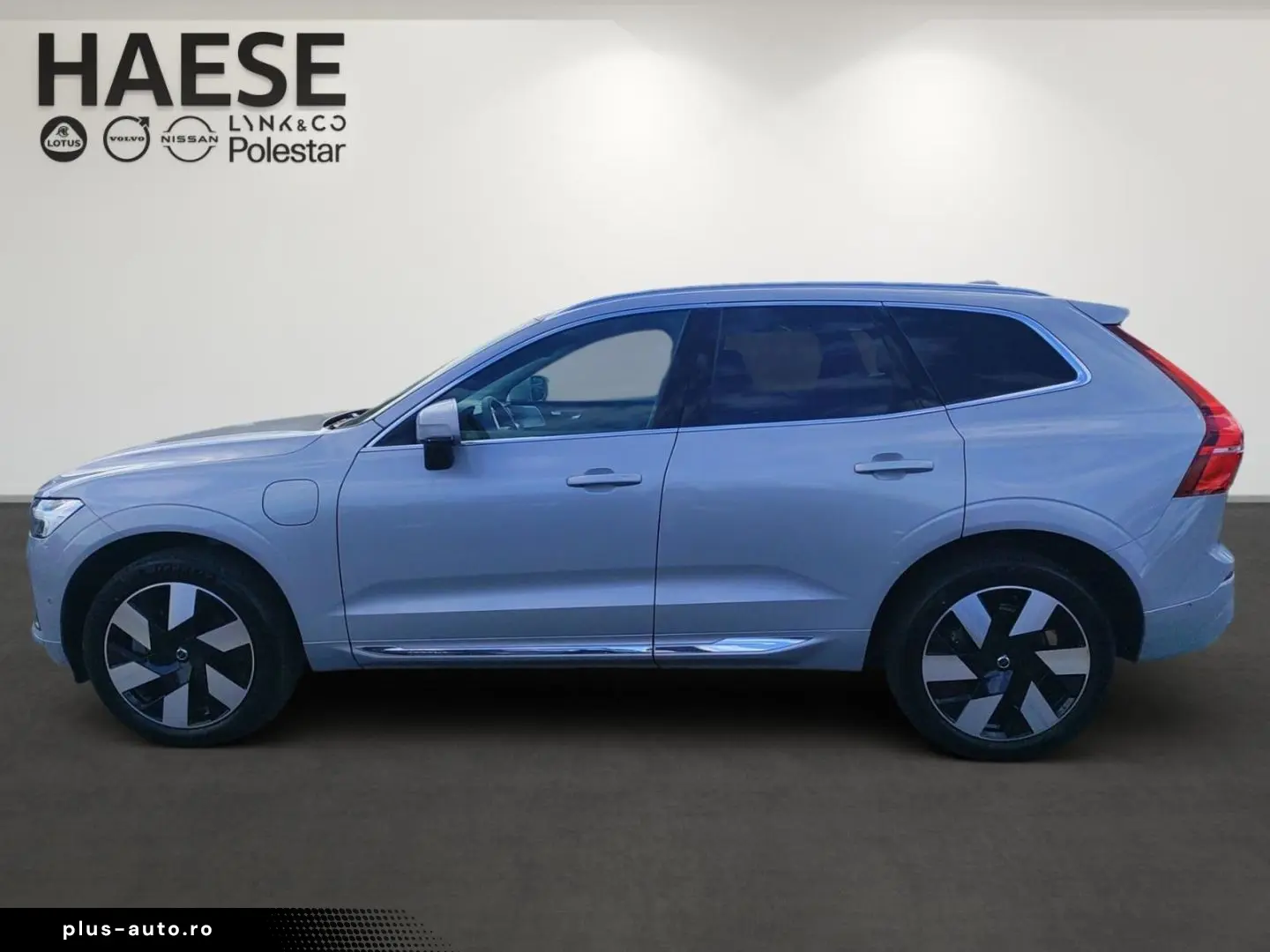 VOLVO XC60 T6 Ultra Bright Plug-In Hybrid AWD