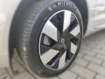 VOLVO XC60 T6 Ultra Bright Plug-In Hybrid AWD