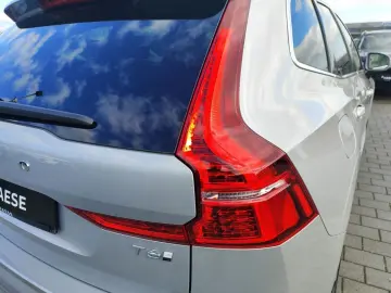 VOLVO XC60 T6 Ultra Bright Plug-In Hybrid AWD