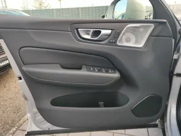 VOLVO XC60 T6 Ultra Bright Plug-In Hybrid AWD