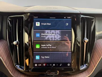 VOLVO XC60 T6 AWD Plug-in Hybrid Plus Bright Adaptives