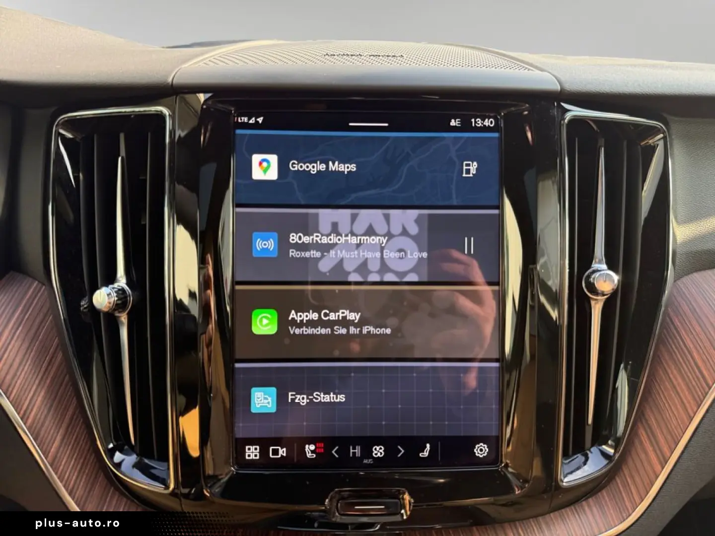 VOLVO XC60 T6 AWD Plug-in Hybrid Plus Bright Adaptives