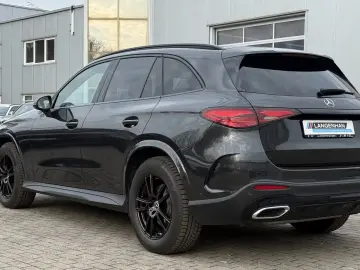 Mercedes-Benz GLC200 AMG Line LED Navi Kamera PDC