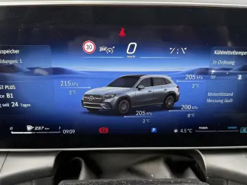 Mercedes-Benz GLC200 AMG Line LED Navi Kamera PDC