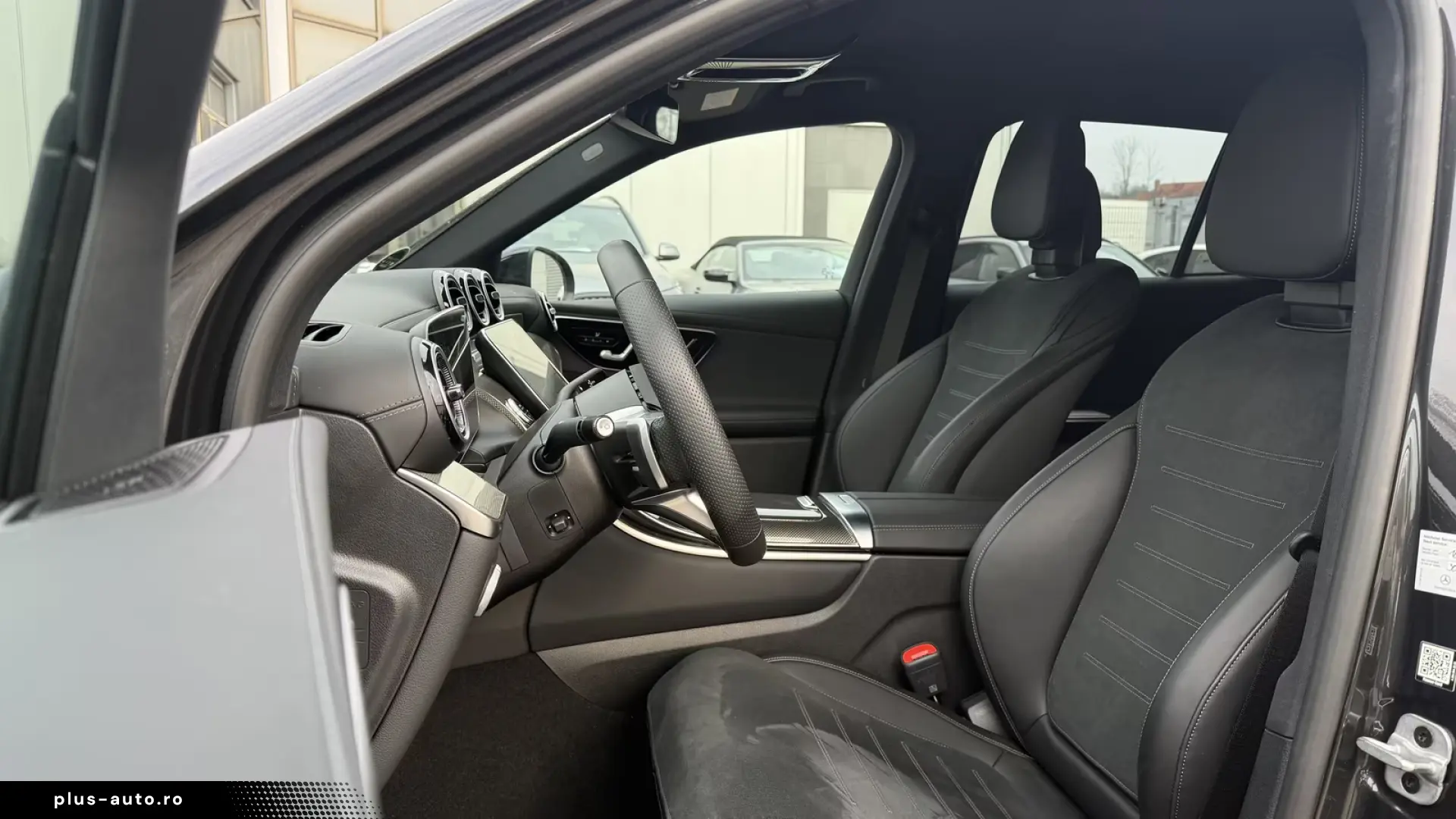 Mercedes-Benz GLC200 AMG Line LED Navi Kamera PDC