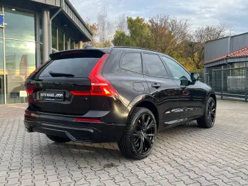 VOLVO XC60 T8 Plus Black Edition  HEAD UP HK LED PANO