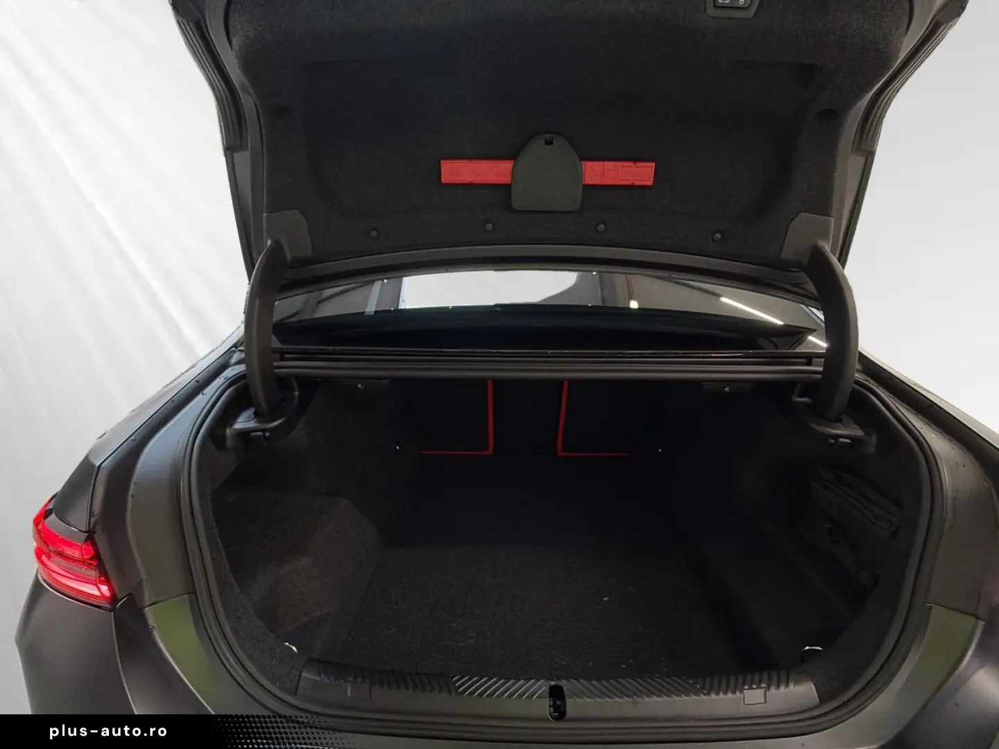 BMW M5 Limousine  frozen deep grey