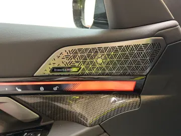 BMW M5 Limousine  frozen deep grey