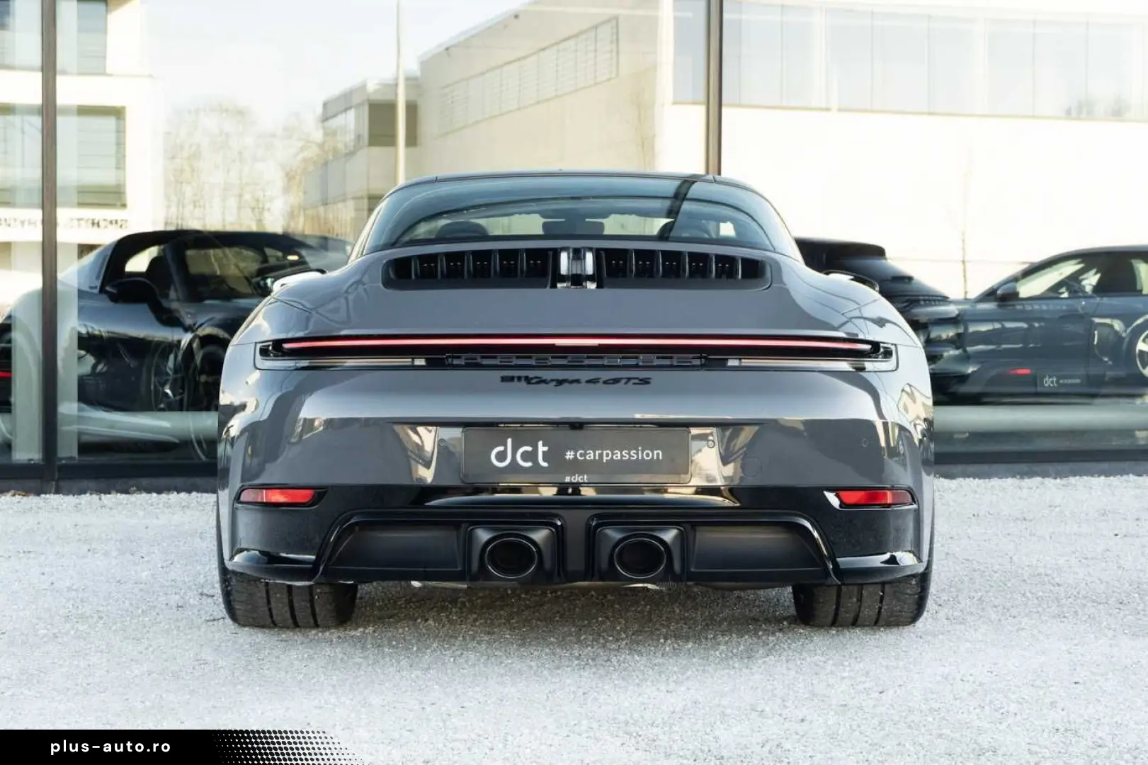 PORSCHE 992 Targa 4 GTS 18Way SportDesign Leather Chalk