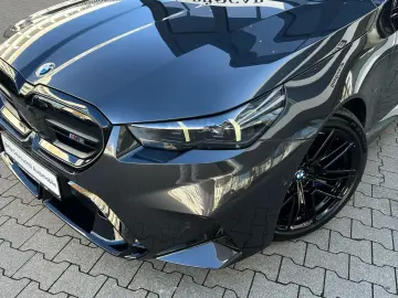 BMW M5 Limousine