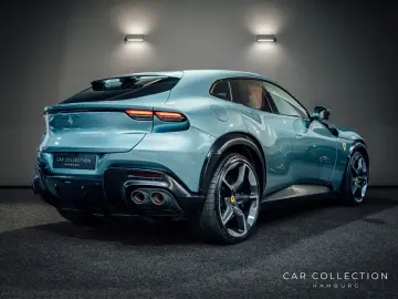 FERRARI Purosangue   Verde Celeste   Carbon   Pano