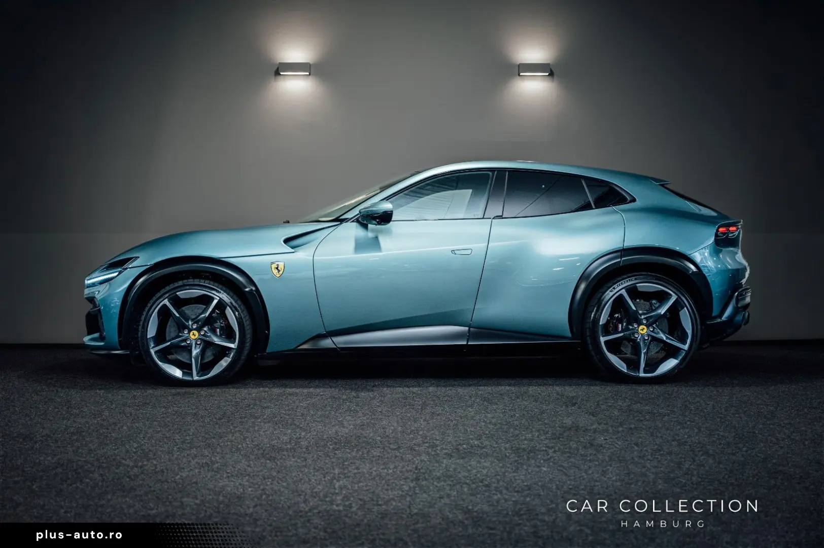 FERRARI Purosangue   Verde Celeste   Carbon   Pano