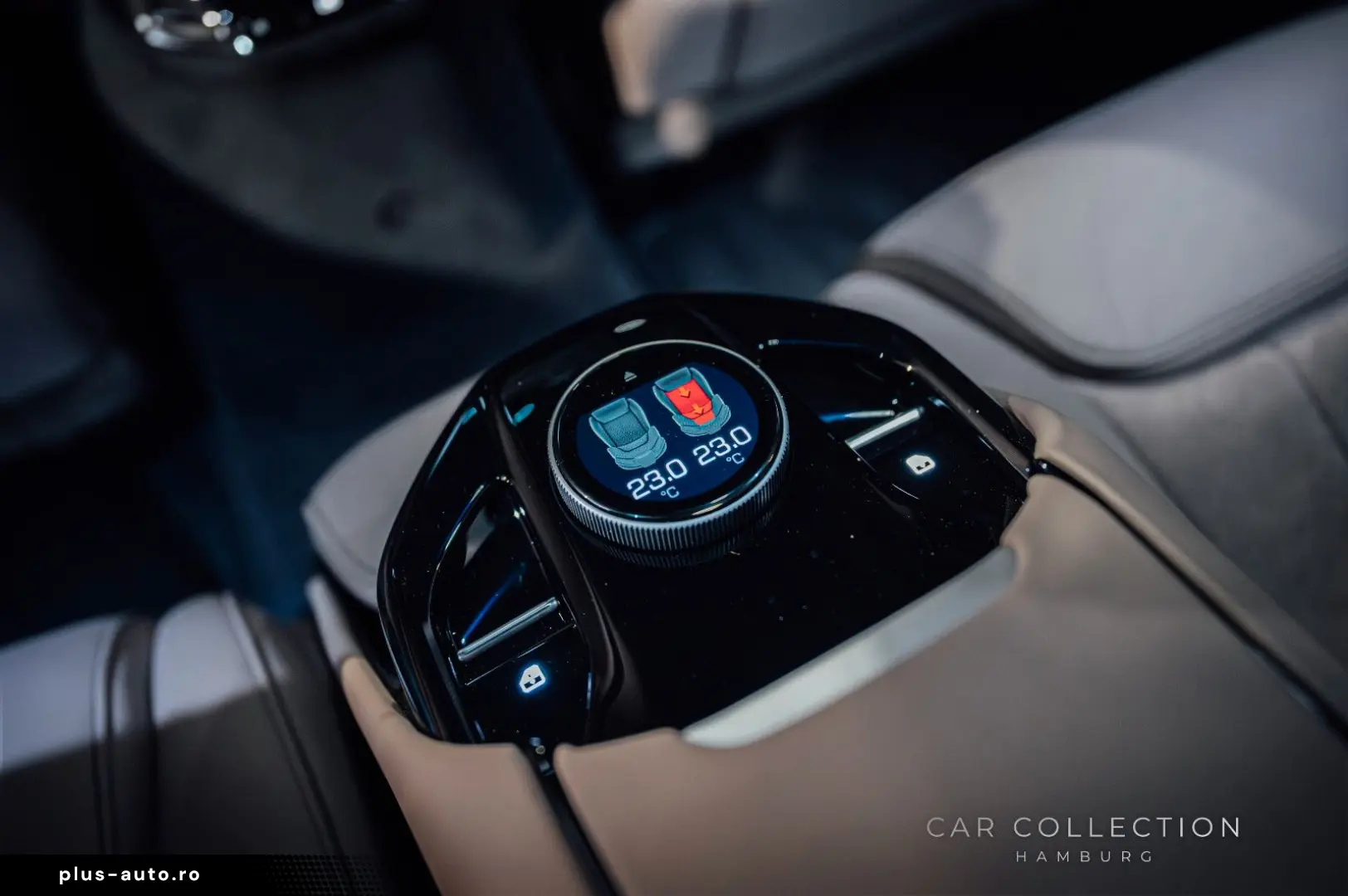 FERRARI Purosangue   Verde Celeste   Carbon   Pano