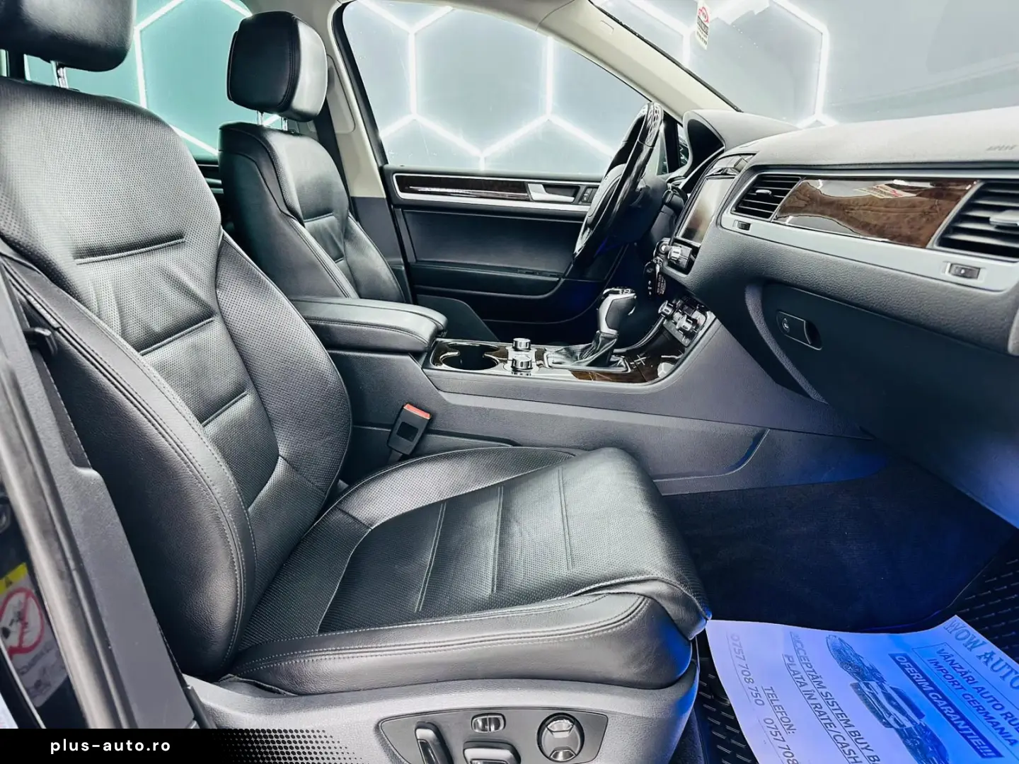 VOLKSWAGEN TOUAREG 2013 3.0D E5 Garantie 12 Luni Rate Avans