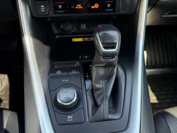 Toyota Rav-4 Gen-V-2018