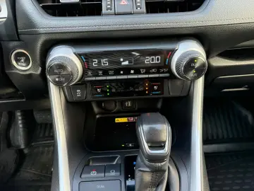 Toyota Rav-4 Gen-V-2018