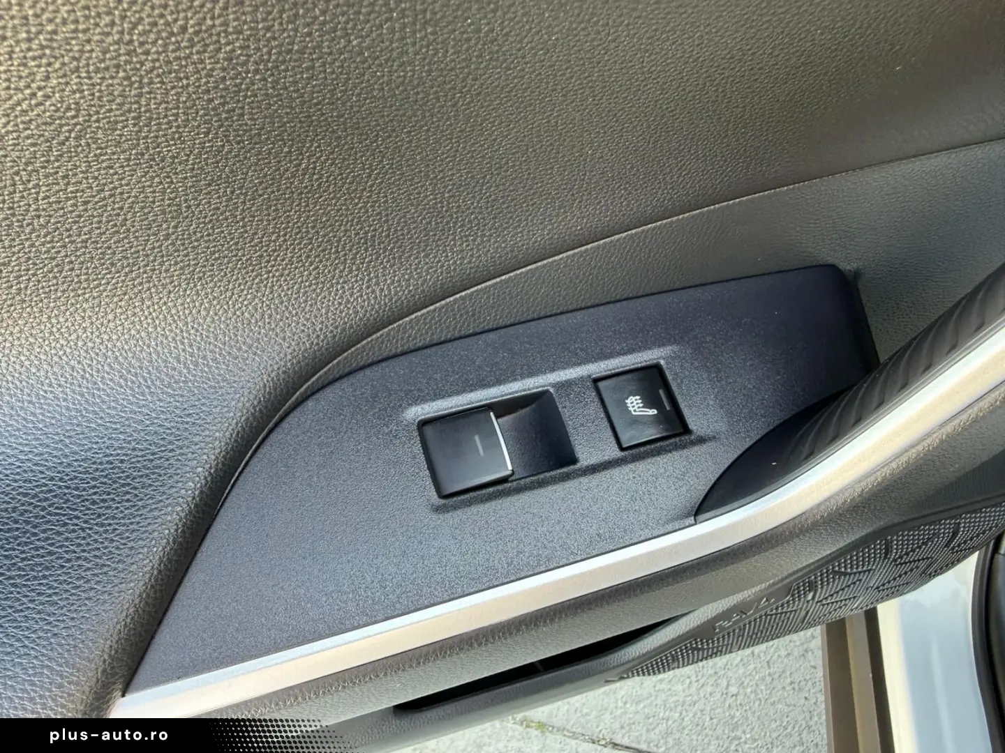 Toyota Rav-4 Gen-V-2018