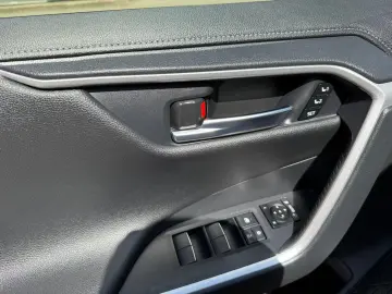 Toyota Rav-4 Gen-V-2018