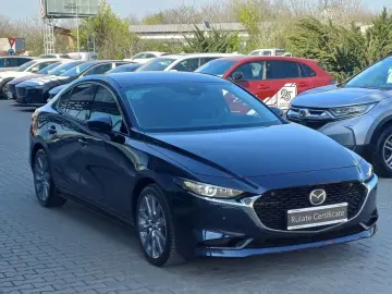 MAZDA 3 Sedan 2.0 Mildhybrid 150 CP MT6