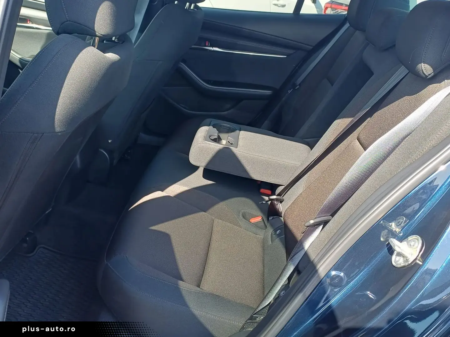 MAZDA 3 Sedan 2.0 Mildhybrid 150 CP MT6