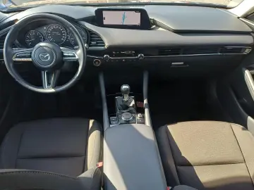 MAZDA 3 Sedan 2.0 Mildhybrid 150 CP MT6