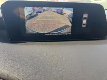 MAZDA 3 Sedan 2.0 Mildhybrid 150 CP MT6