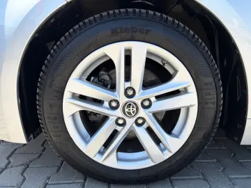 TOYOTA COROLLA TS 1.8 Hybrid Dynamic   Car no.159