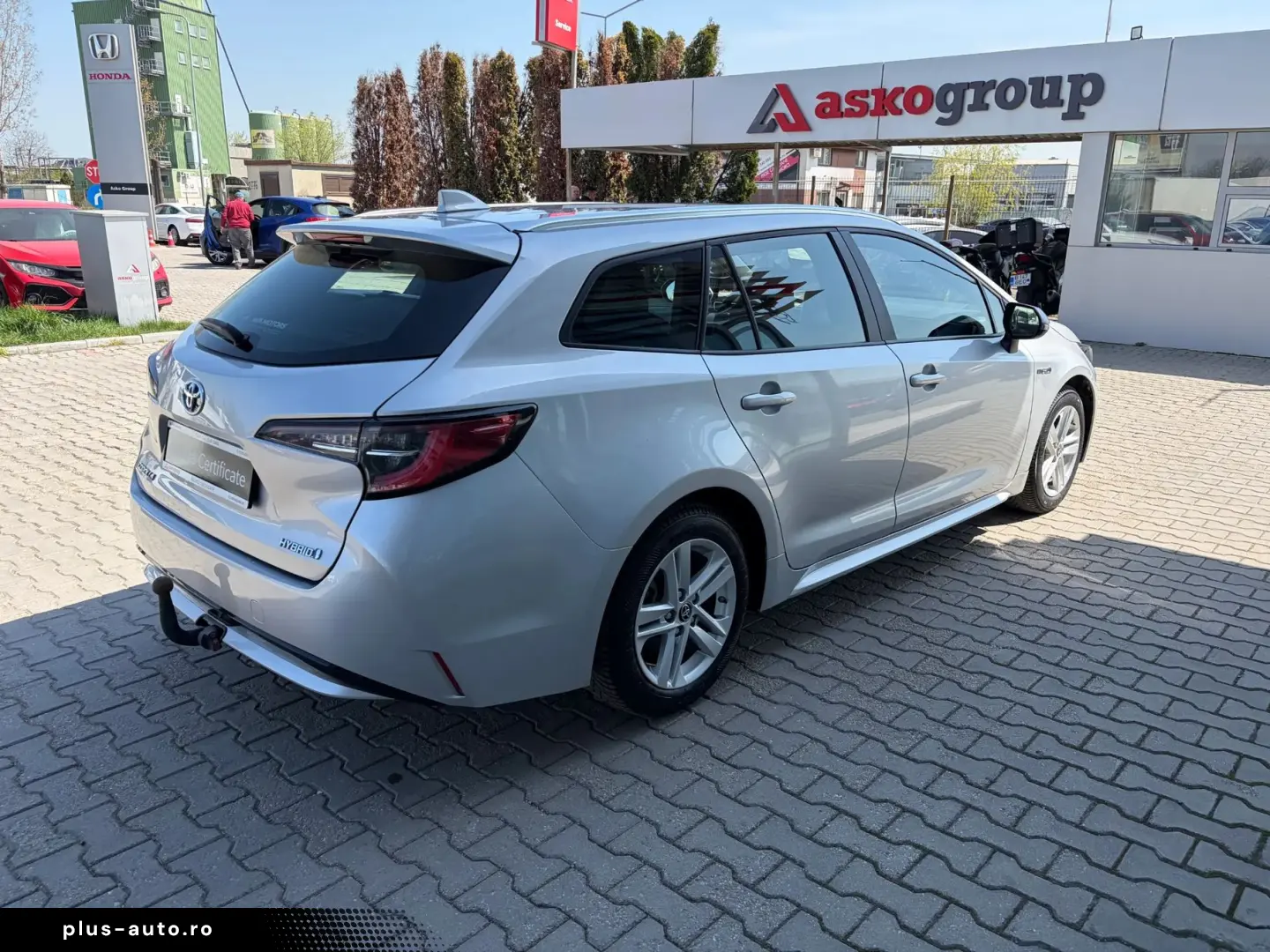 TOYOTA COROLLA TS 1.8 Hybrid Dynamic   Car no.159