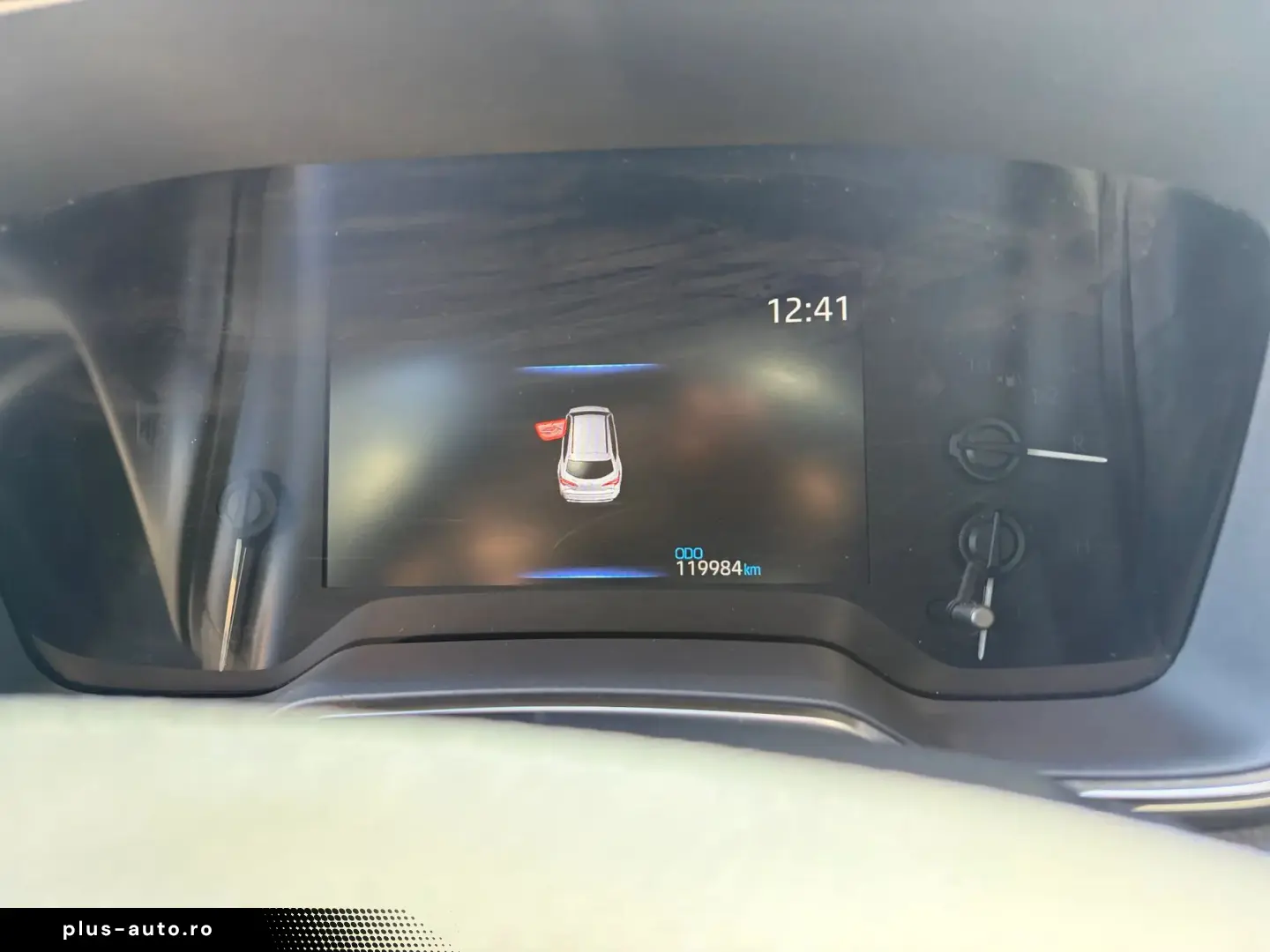 TOYOTA COROLLA TS 1.8 Hybrid Dynamic   Car no.159