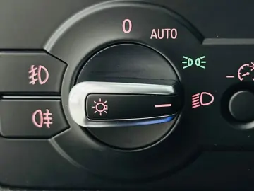 VOLKSWAGEN TOUAREG 2013 3.0D E5 Garantie 12 Luni Rate Avans