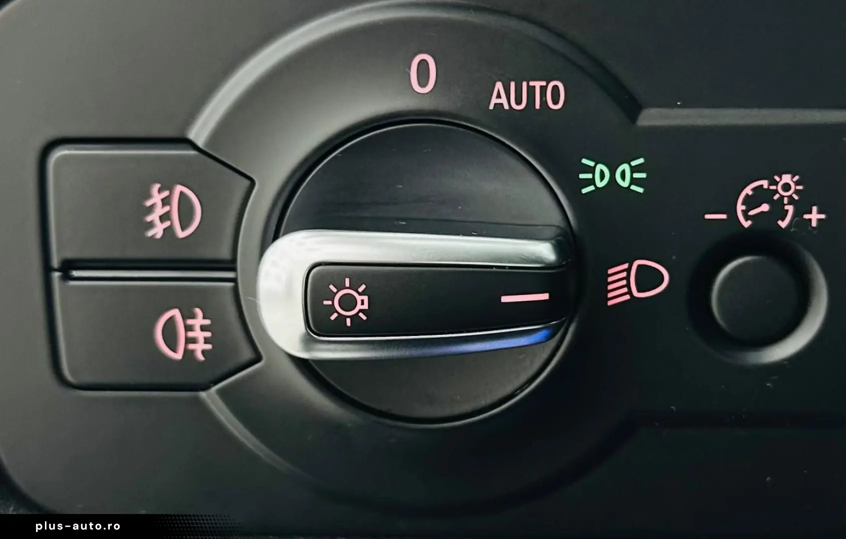 VOLKSWAGEN TOUAREG 2013 3.0D E5 Garantie 12 Luni Rate Avans