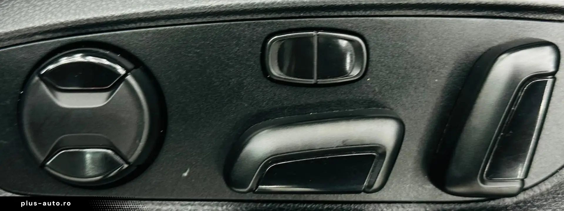 VOLKSWAGEN TOUAREG 2013 3.0D E5 Garantie 12 Luni Rate Avans