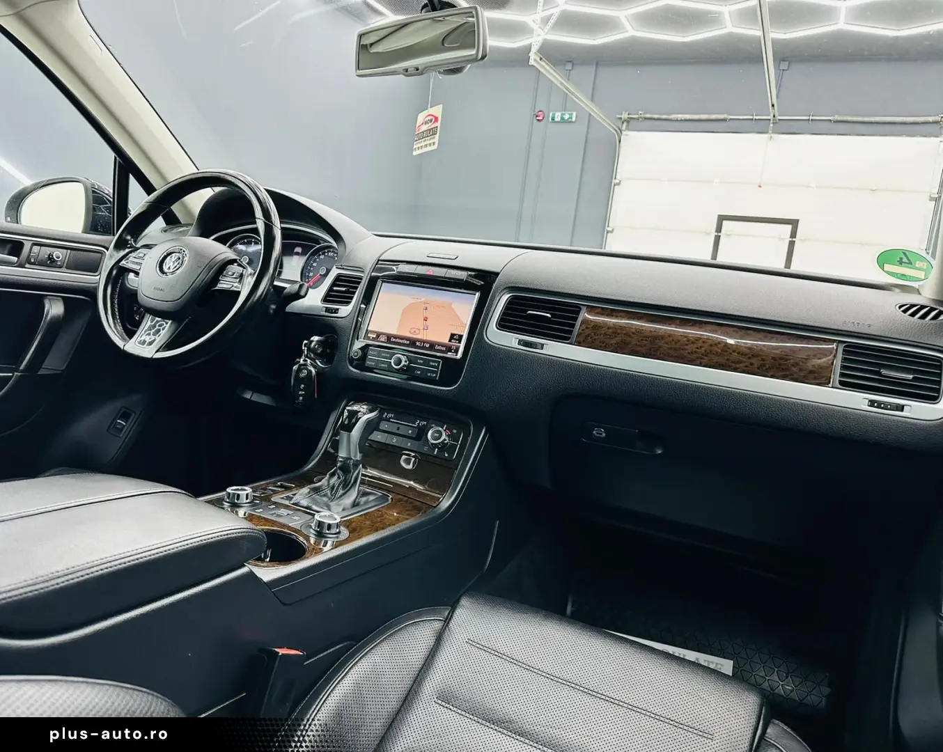 VOLKSWAGEN TOUAREG 2013 3.0D E5 Garantie 12 Luni Rate Avans