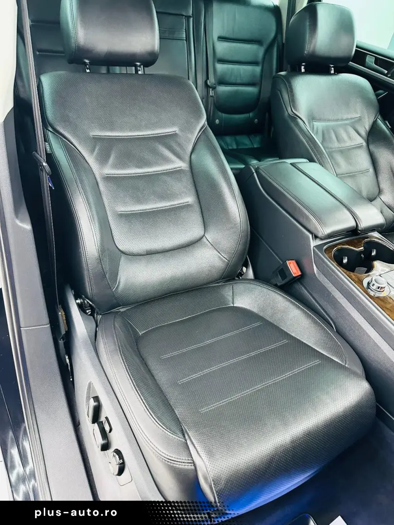 VOLKSWAGEN TOUAREG 2013 3.0D E5 Garantie 12 Luni Rate Avans