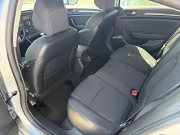 RENAULT MEGANE 1.3 TCe GPF Zen   Car no. 58