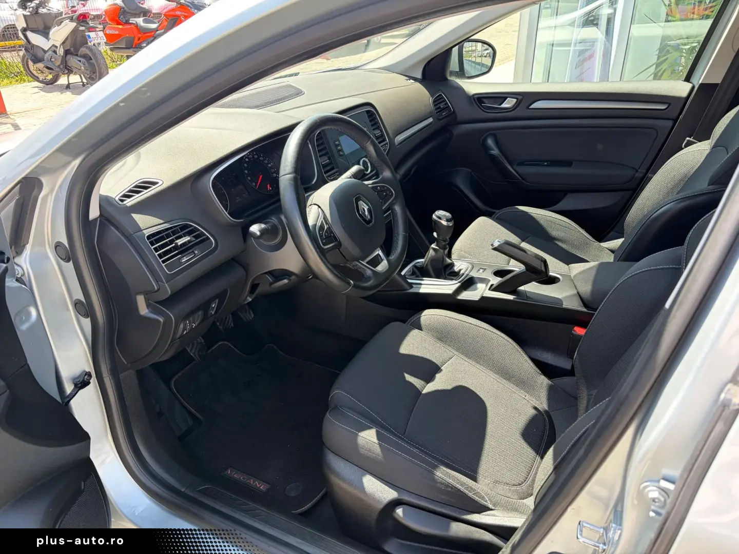 RENAULT MEGANE 1.3 TCe GPF Zen   Car no. 58