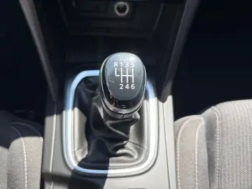 RENAULT MEGANE 1.3 TCe GPF Zen   Car no. 58