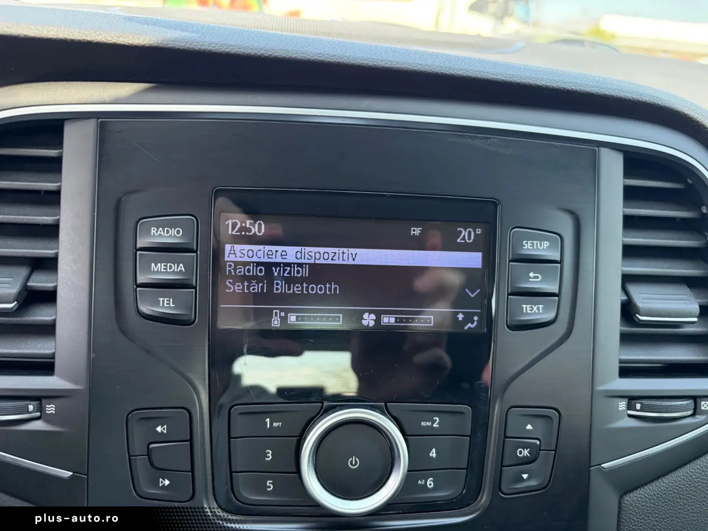 RENAULT MEGANE 1.3 TCe GPF Zen   Car no. 58