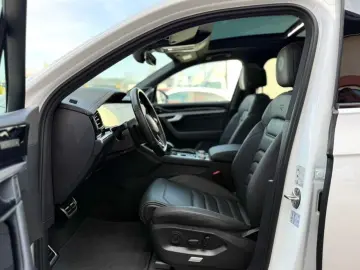 Volkswagen Touareg Gen-Iii-2018