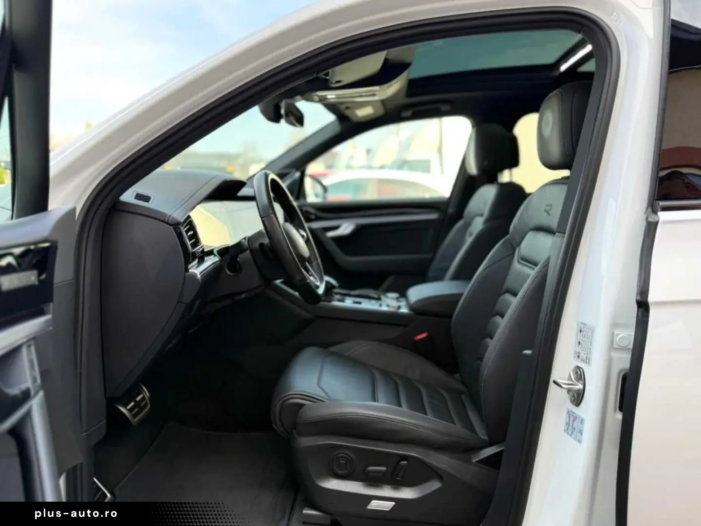 Volkswagen Touareg Gen-Iii-2018