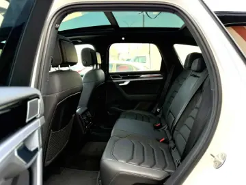 Volkswagen Touareg Gen-Iii-2018