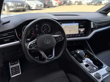 Volkswagen Touareg Gen-Iii-2018