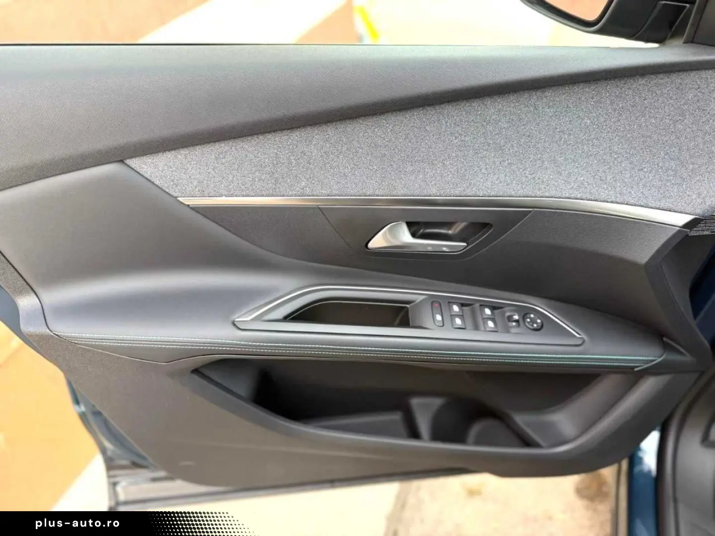 Peugeot 3008 Gen-Ii-2016