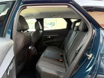 Peugeot 3008 Gen-Ii-2016