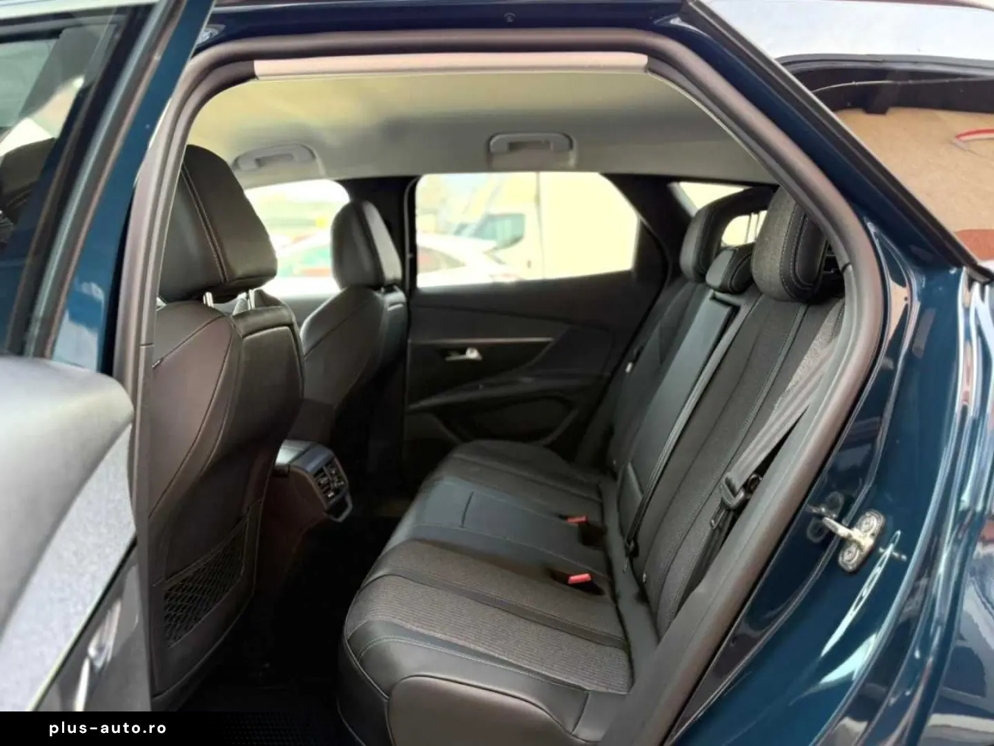 Peugeot 3008 Gen-Ii-2016