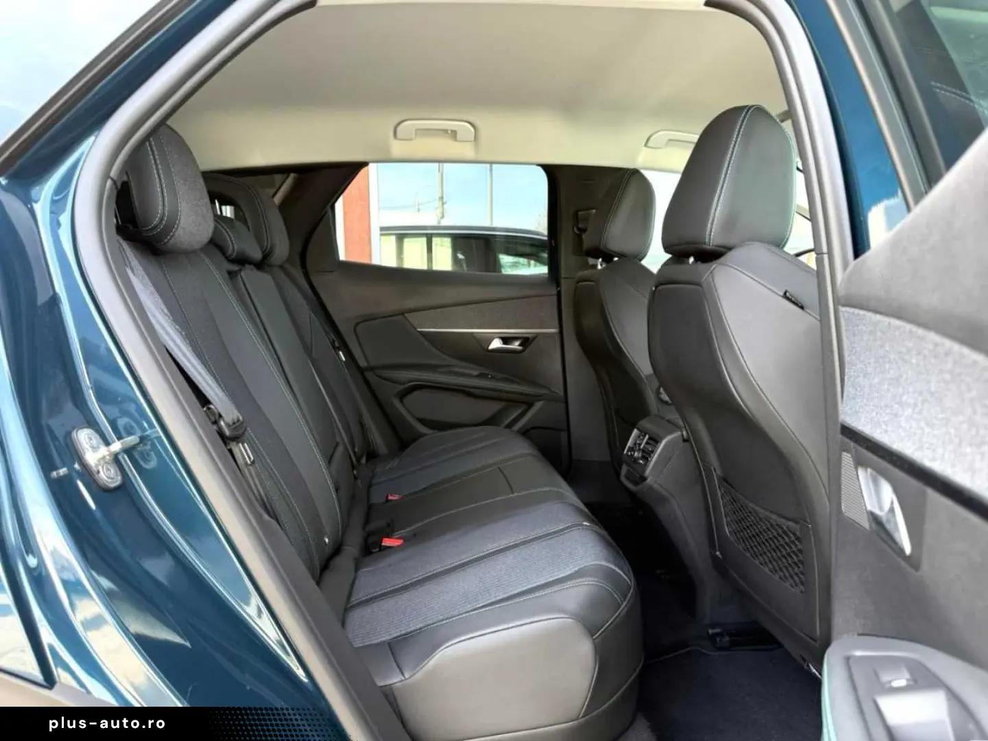 Peugeot 3008 Gen-Ii-2016