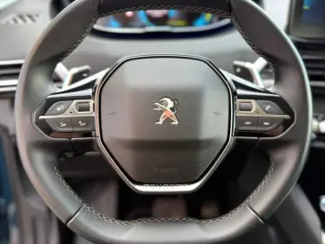 Peugeot 3008 Gen-Ii-2016