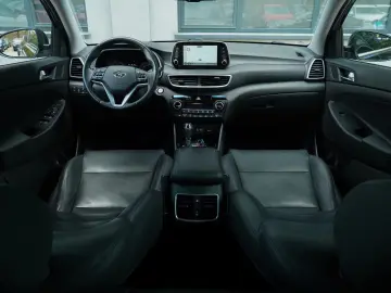 Hyundai Tucson blue 2.0 CRDi 4WD Aut. Premium