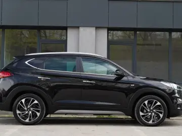 Hyundai Tucson blue 2.0 CRDi 4WD Aut. Premium